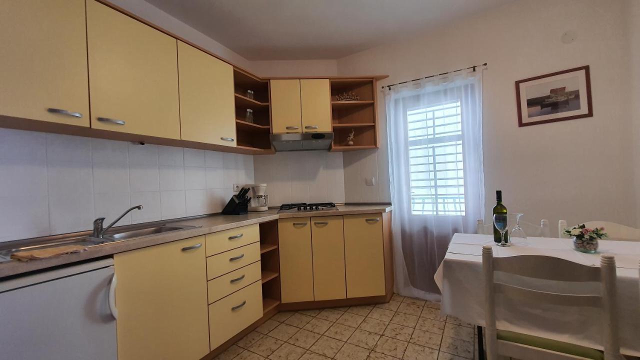 Astoria Apartment *